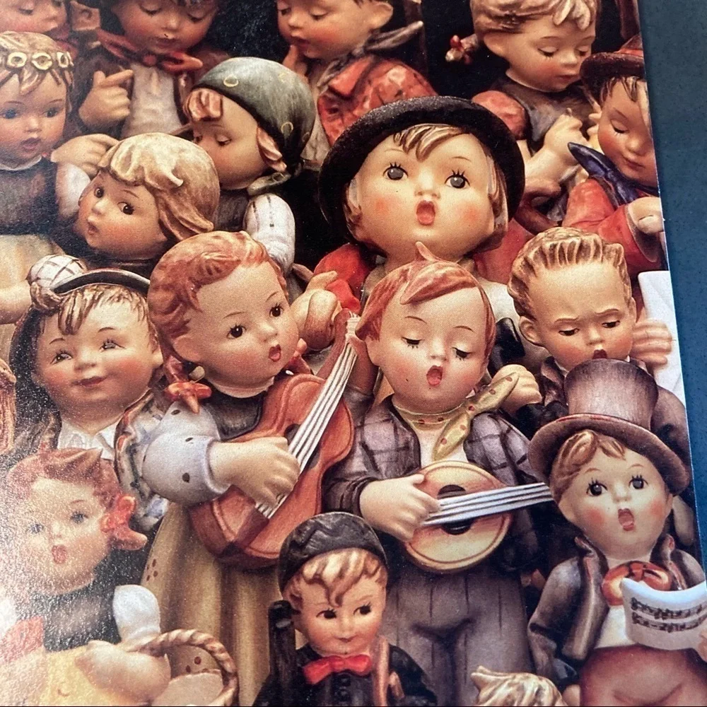VINTAGE HUMMEL GOLDEN ANNIVERSARY HARDBACK BOOK